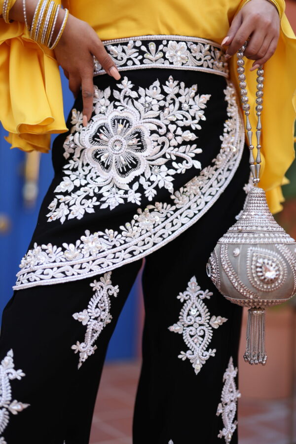 KJ0148 Arabesque Set - Image 2