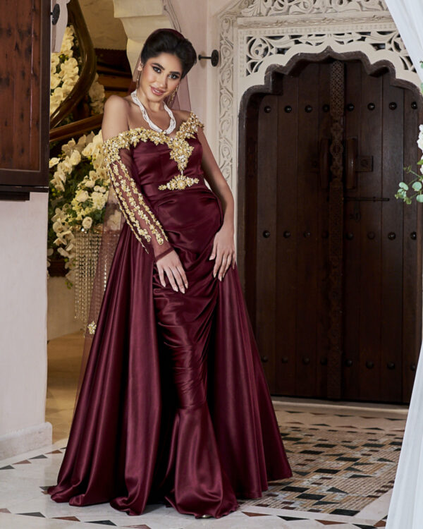 KB0151 Burgundy Romance - Image 2