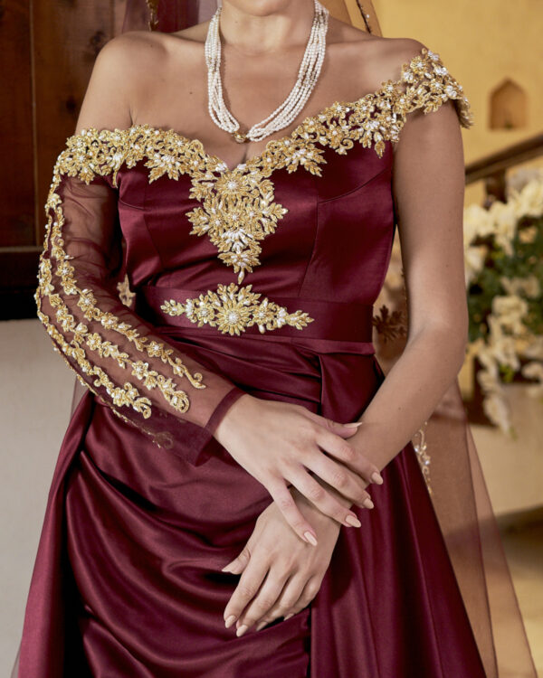 KB0151 Burgundy Romance - Image 3