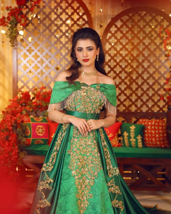 KB0181 Dreamy Brocade - Image 3
