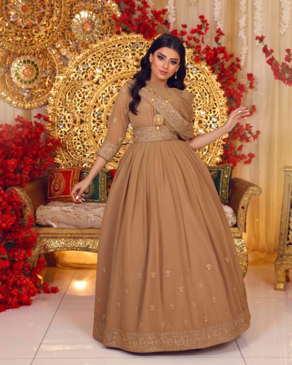 KB0162 Draped Nude